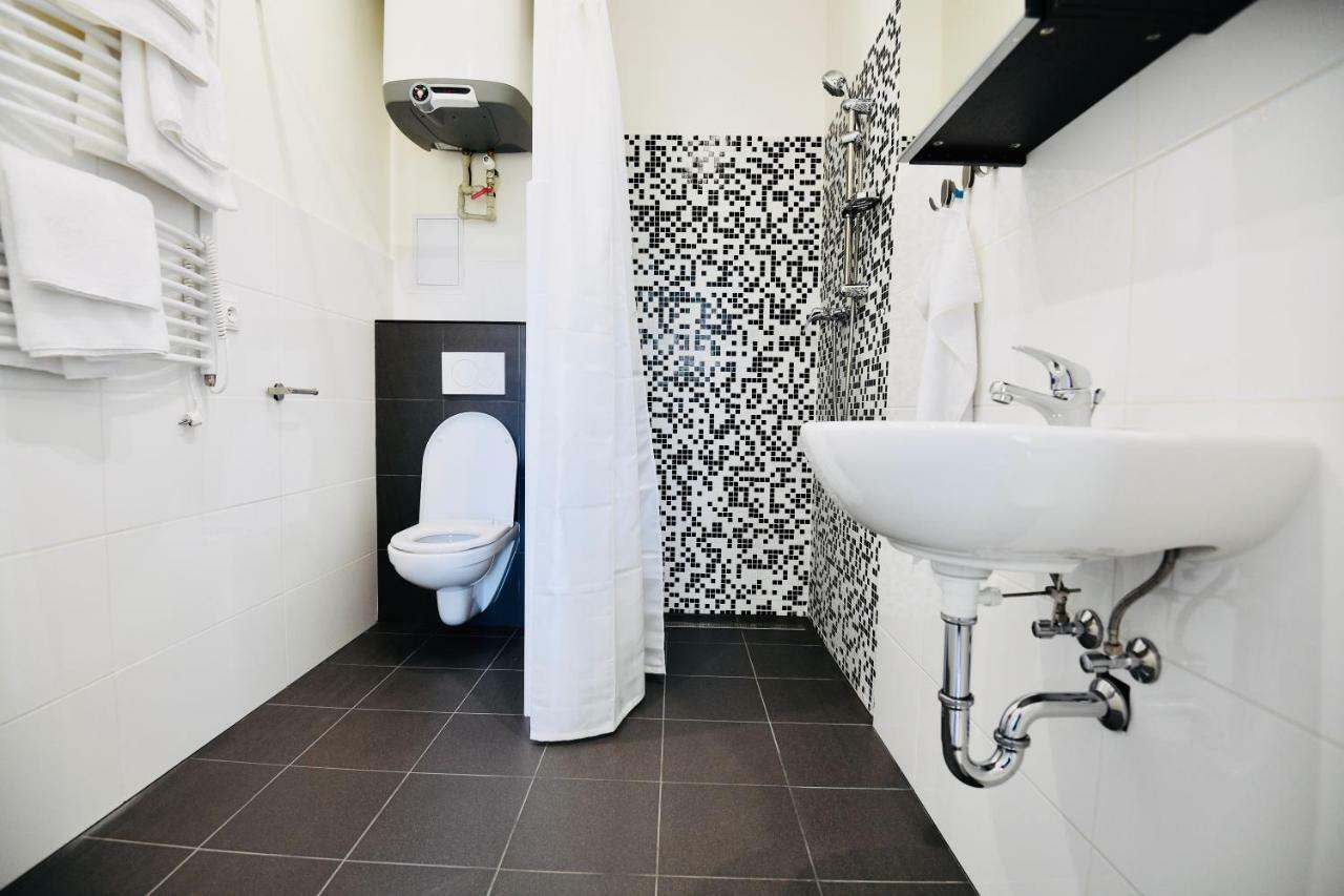 Jelica Restaurant Apartment Prague Extérieur photo